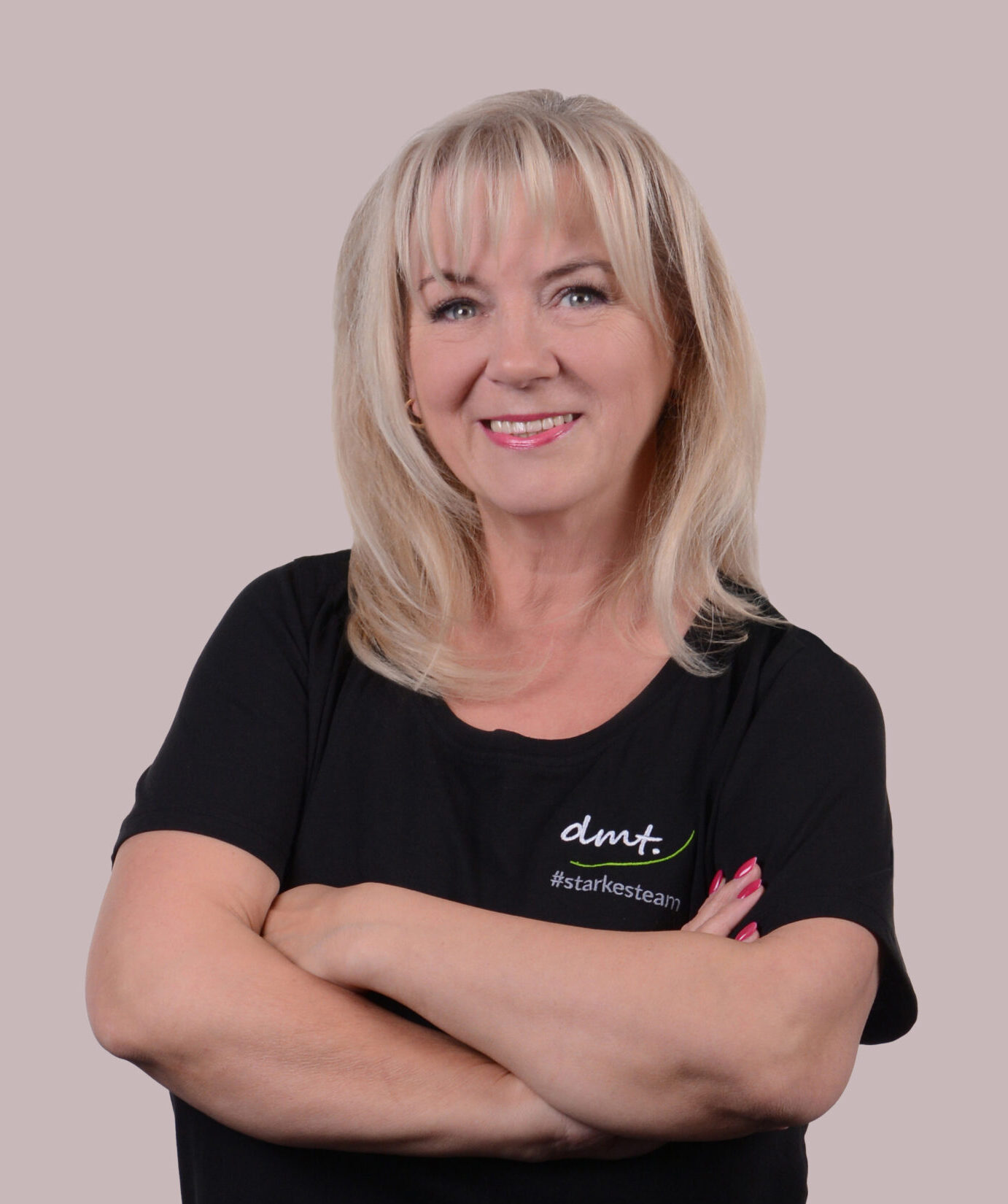 Bild von Anja Bulla. Medizinische Fußpflegerin der dmt. Therapie+ in Euskirchen.